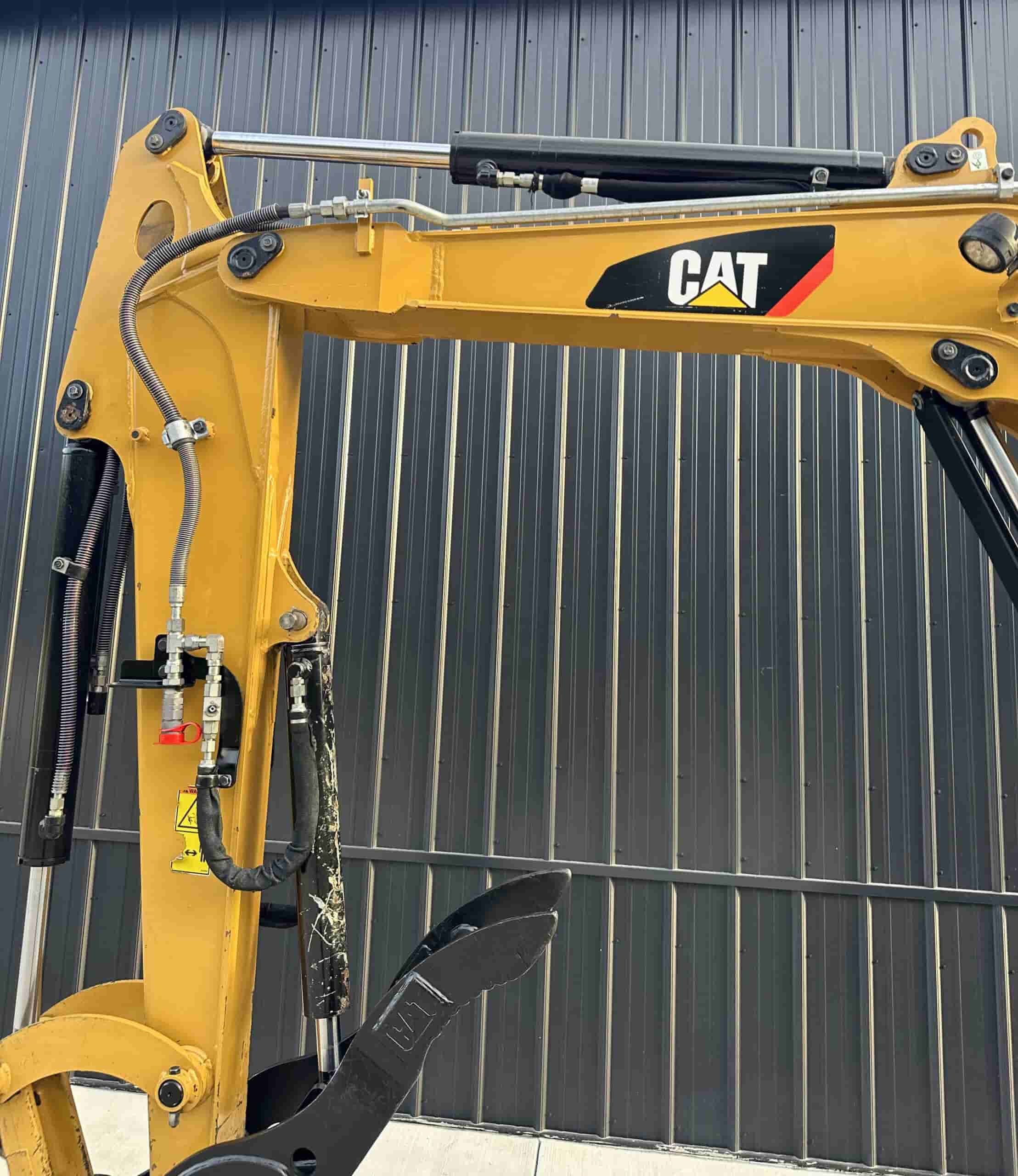 2019 CAT 305E2
